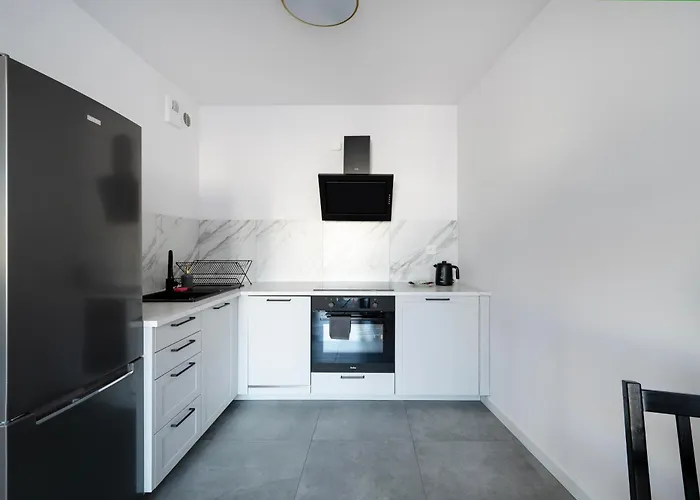 Downtown - Balcony, Location - By Rentujemy * 罗兹