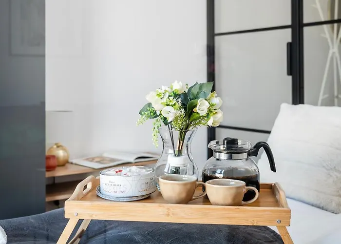 Downtown - Balcony, Location - By Rentujemy