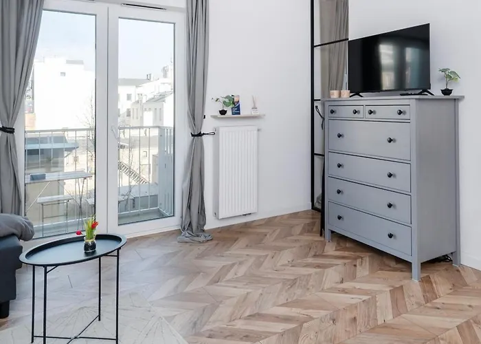 Downtown - Balcony, Location - By Rentujemy 公寓 *